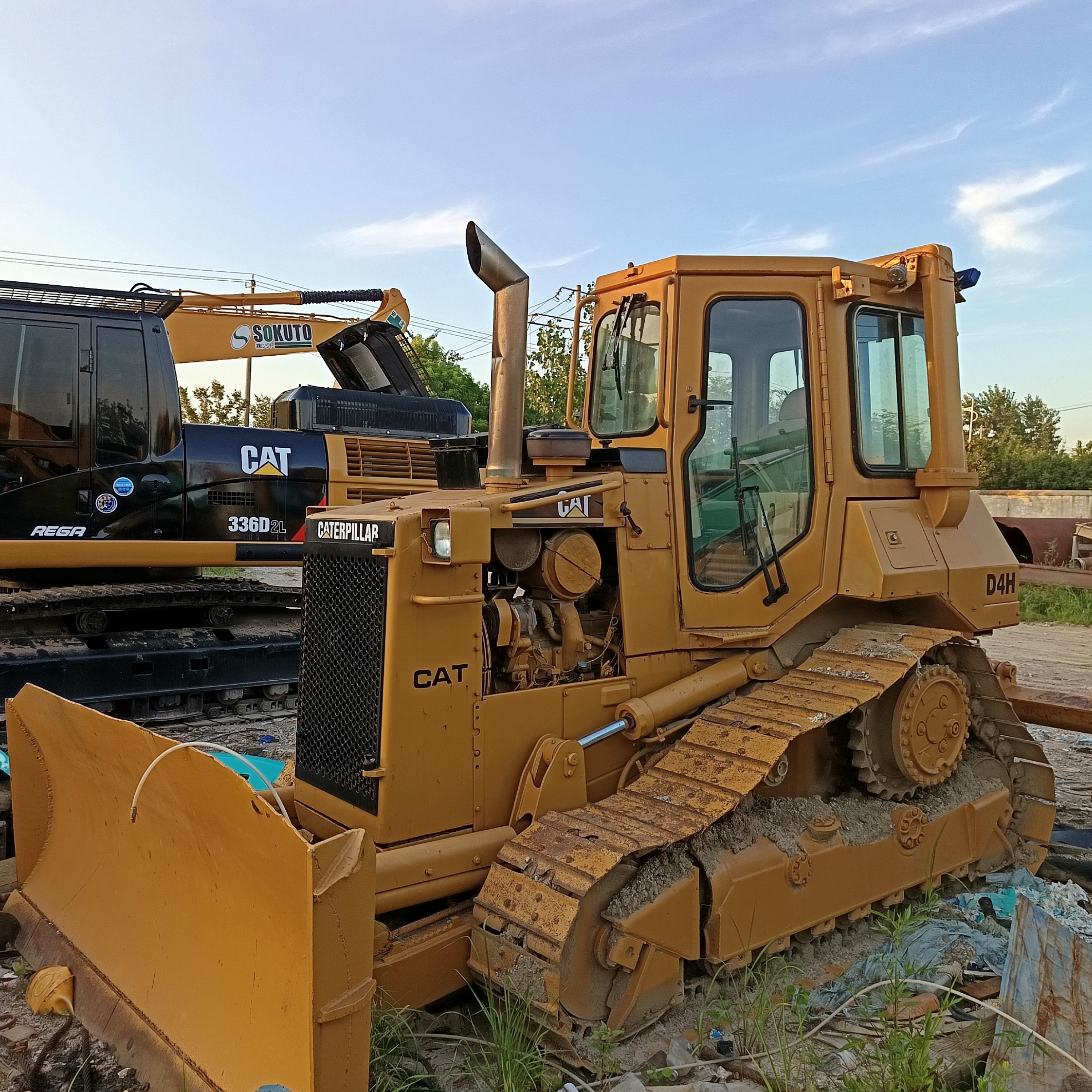 CAT D4H