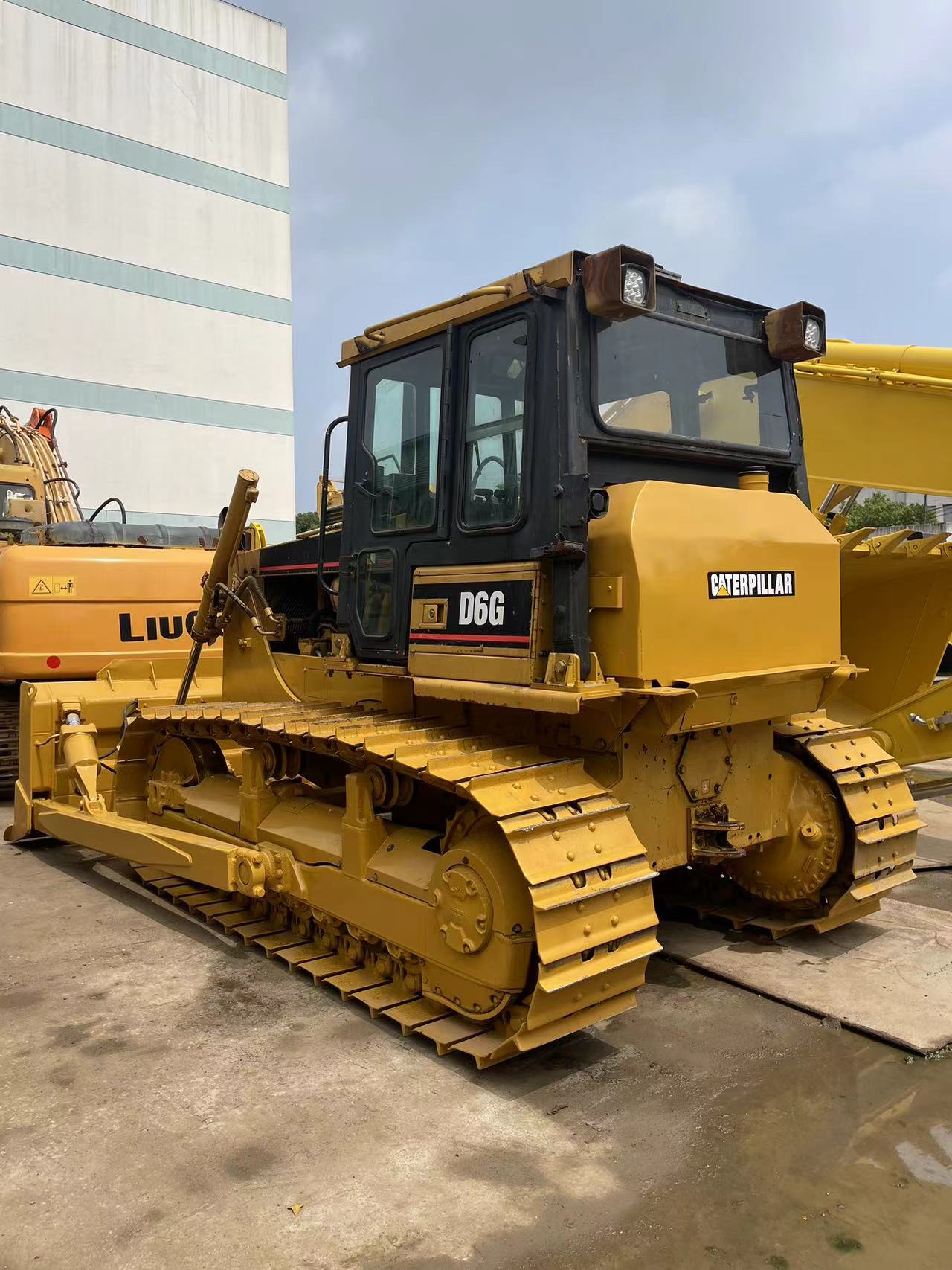 CAT D6G