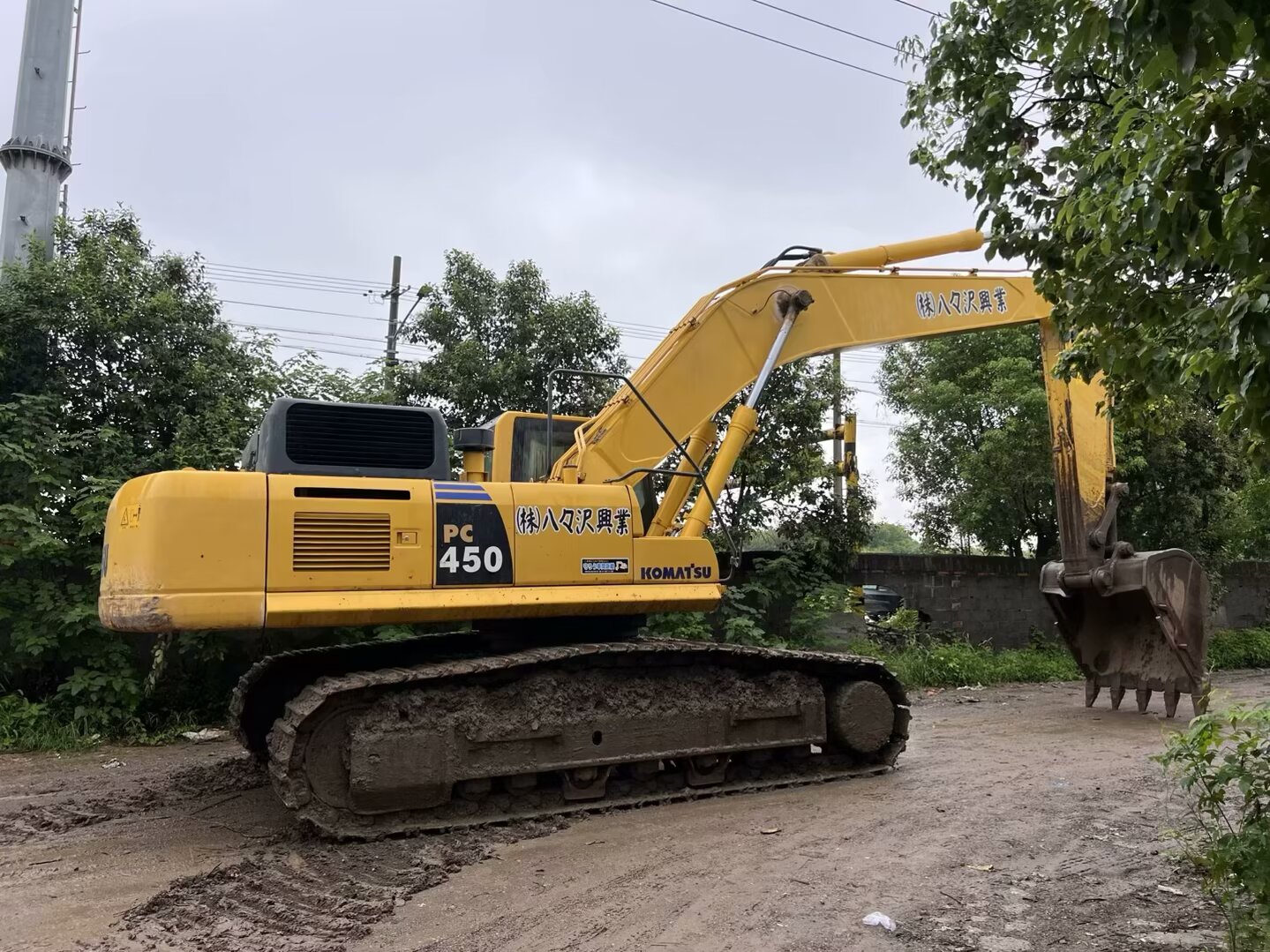 KOMATSU PC450-8